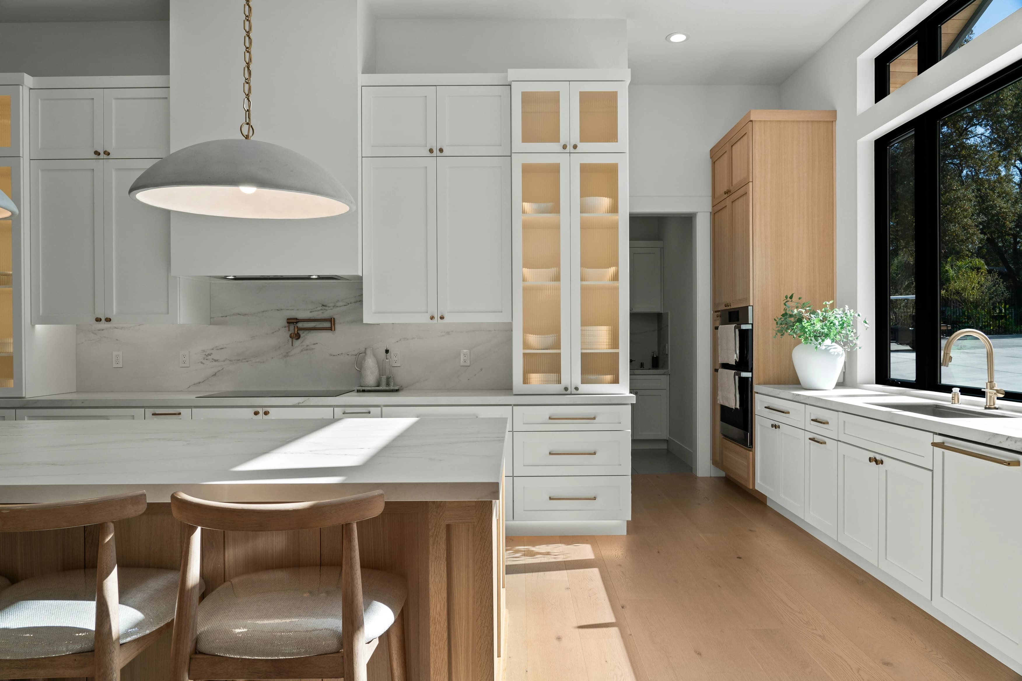 Kitchen prepared as part of a KM Fine Homes cleaning plan